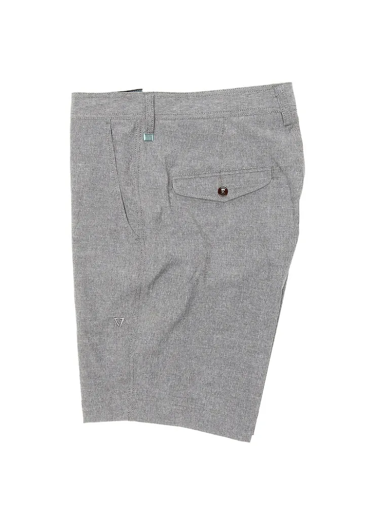 Canyons Hybrid 17" Boys Walkshort-Vissla Hot